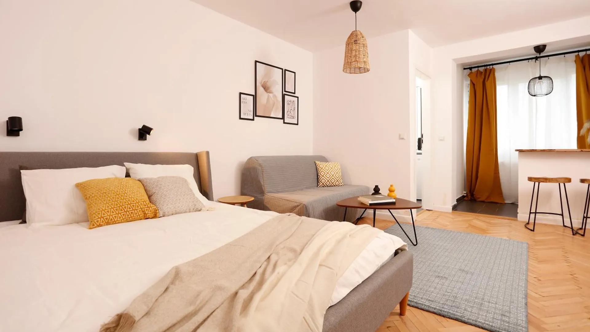 Retreat Concept Studio 부쿠레슈티