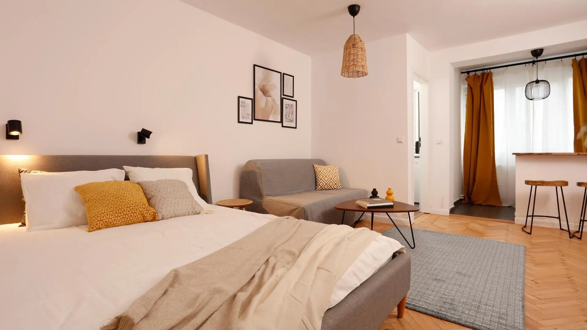 Apartment Retreat Concept Studio Bucharest
